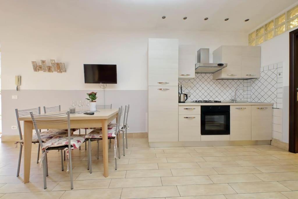 Vatican Flat Spacious Cozy With Court Rom Exterior foto