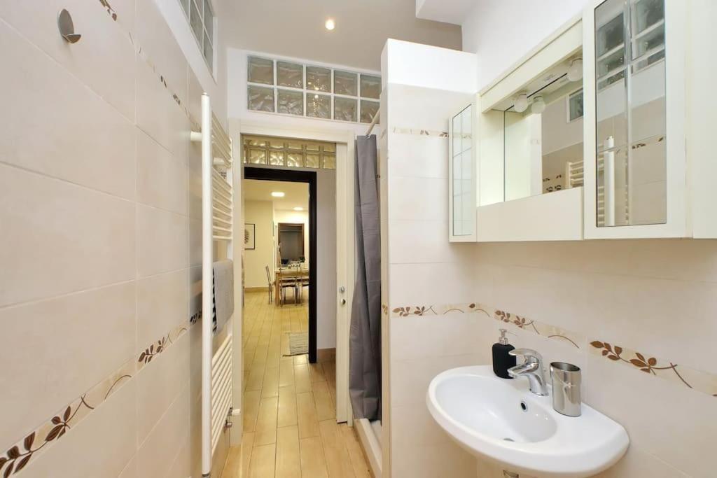 Vatican Flat Spacious Cozy With Court Rom Exterior foto