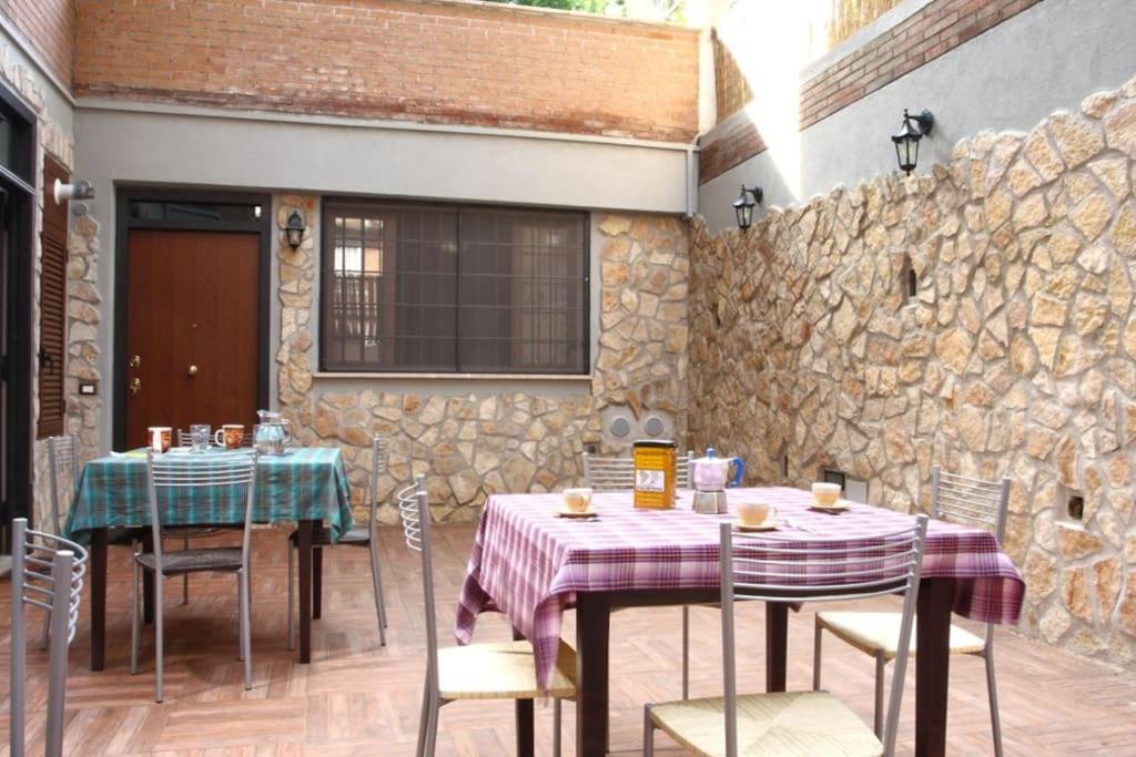 Vatican Flat Spacious Cozy With Court Rom Exterior foto